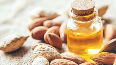 الفرق بين زيت اللوز الحلو والمر