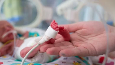 حليب الأطفال الخدج أو منخفضي الوزن عند الولادة