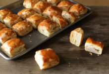 طريقة عمل الباتية بالجبنة بالصور خطوة بخطوة.