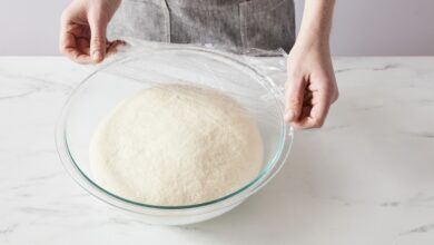 طريقة حفظ العجين لليوم الثاني