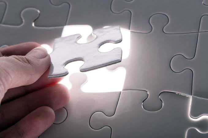 ألغاز أخرى لعبة كلمة السر