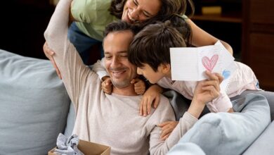 بوستات لعيد ميلاد الاب