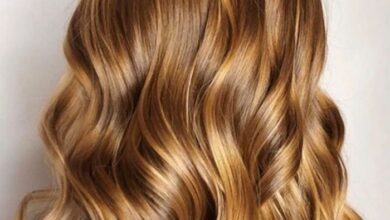 طريقة صبغ الشعر بالحناء باللون العسلي