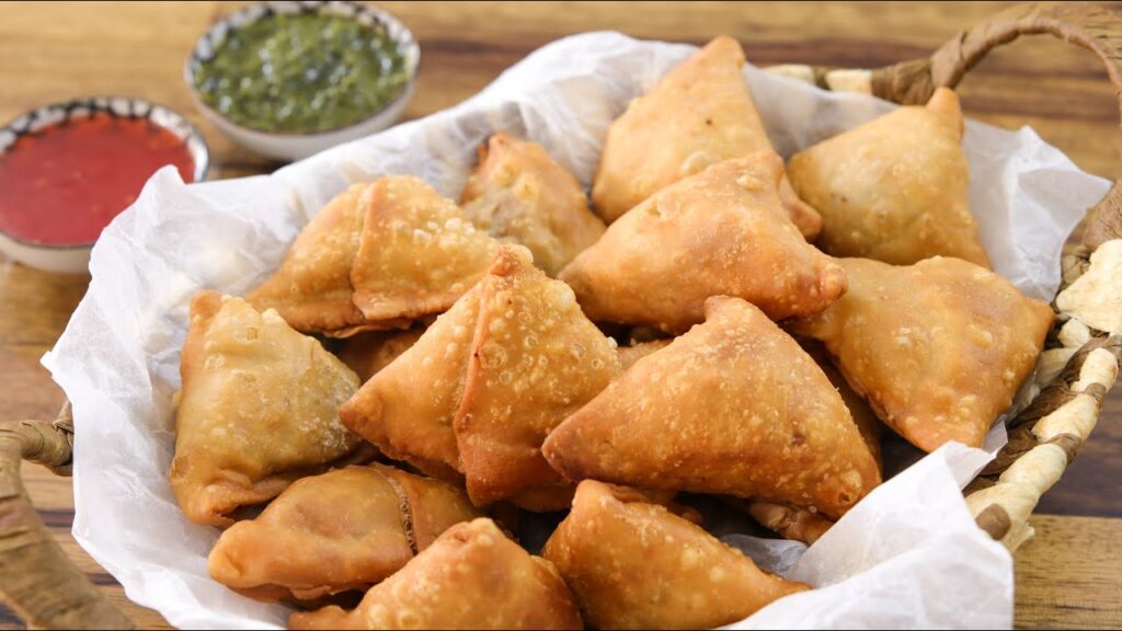 طريقة عمل عجينة السمبوسة المنزلية بالنشا