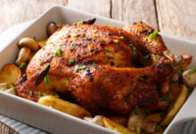 كيف احمر الدجاج بالفرن بدون ماينشف