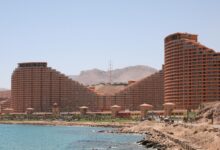 لماذا سميت العين السخنة بهذا الاسم