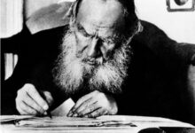 من هو صاحب رواية الحرب والسلام