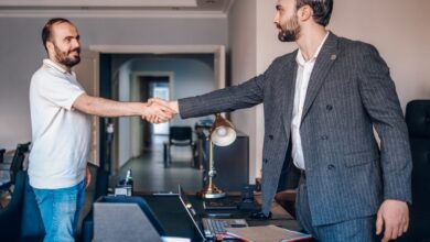 تفسير حلم الصلح مع شخص متخاصم معه