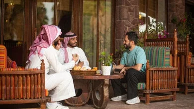 الرد على بيض الله وجهك