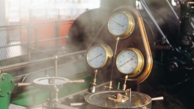 السبب في ان سرعه العربه ذات المحرك البخاري قليله