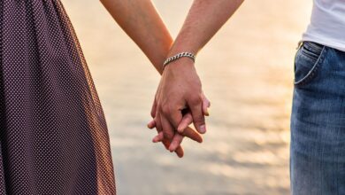 ما هو البرج الذي يتوافق مع برج الحوت في الحب