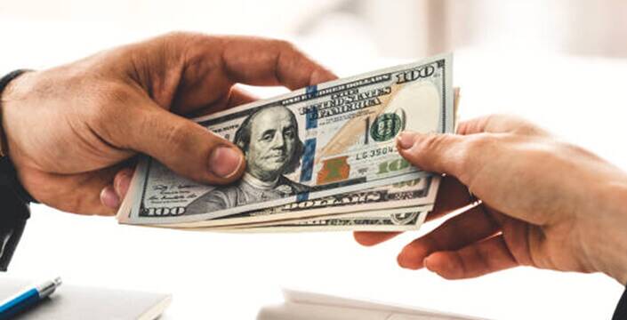توقعات سعر الدولار في السوق السوداء