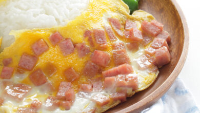 طريقة عمل اللانشون بالبيض والدقيق