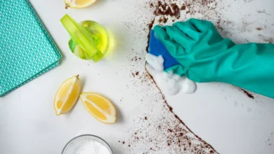 كيف اتخلص من الرائحة الكريهة في المنزل بمكونات بسيطة