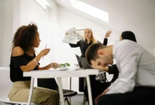 كيفية التعامل مع الشخصيات الصعبة في حياتك